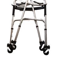 Deambulatore per anziani