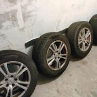 Gomme invernali 215/65R16