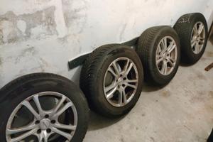 Gomme invernali 215/65R16