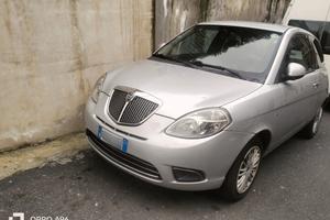 Lancia Ypsilon 2010 diesel 1'3
