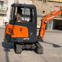 miniescavatore dooson dx 18