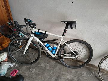 DIVERGE E5 DUNEWHT/ASHGRY 1,00 22
58 s