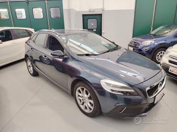 VOLVO V40 Cross Country T3 Geartronic Style Plus