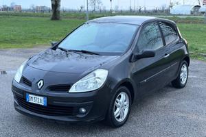 Renault Clio 1.2 benzina 2008 Le Iene