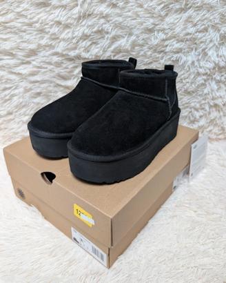 Stivali da neve UGG con tacco alto da donna  EU39