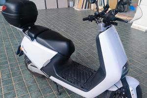 Yadea G5S Utility 125 Elettrico