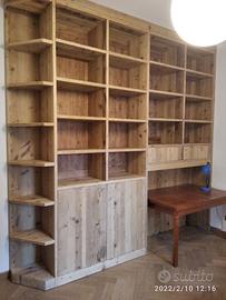 libreria in abete vecchio ante ripiani cassetti