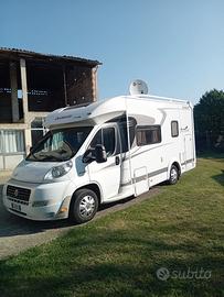 Camper Dethleffs semi integrale Lunghezza metri 66