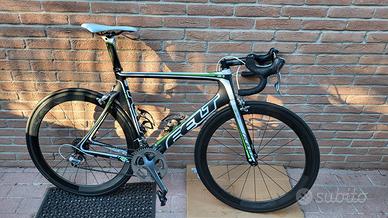 Bicicletta FELT AEROROAD AR5-56