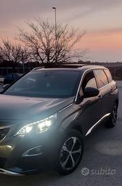 Peugeut 5008 gt line