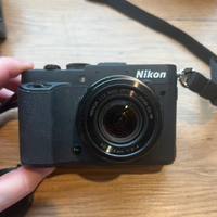 Nikon Coolpix P7700