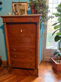 Secretaire