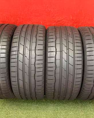 225 40 18 - 245 35 18 Gomme Estive BMW Serie 1