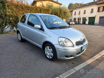 Toyota Yaris 1.0i 16V cat 3 porte Expo