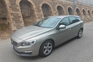 Volvo V60 D3 Momentum