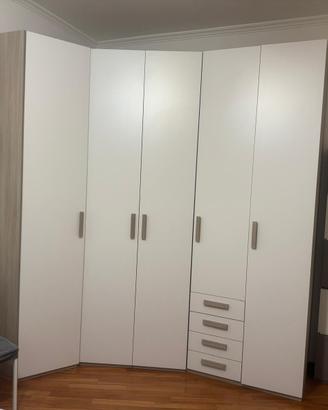 Armadio ad Angolo Bianco con Cassetti
