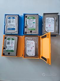 5 Hard Disk Interni da 2,5" (Totale 4,5 Tb)