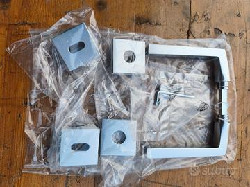 maniglia squadrata cromo satinata 