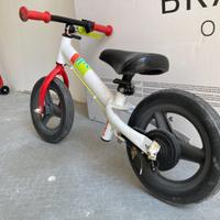 Triciclo senza pedali