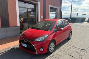 Toyota Yaris 1.4 D-4D 5 porte Lounge 2015