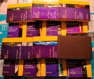 Libri Jan Fleming 007 James Bond