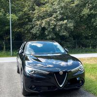 Alfa Stelvio 2.2 210 cv Motore Rotto