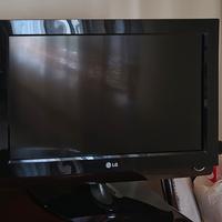 TV LG 26LG4000 con DivX DVD integrato