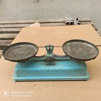 bilancia gioco bambini vintage