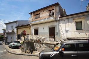 Casa indipendente - Linguaglossa