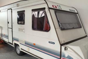 Roulotte Adria Optima 450 - 5 posti + Veranda