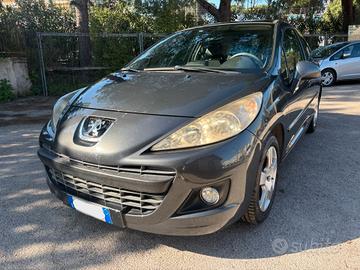 PEUGEOT 207 1.6 HDi 112CV Allure - 2011