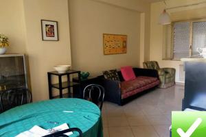 Ampio + P. Auto e Cantina Via Cardinale Portanova