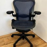 Herman Miller Aeron Blu Ricondizionata