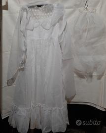 vestito stile vittoriano con  velo e sottoveste 