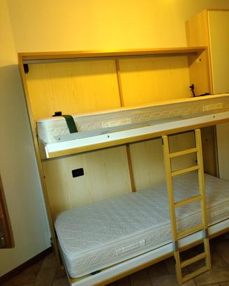letto a castello a scomparsa e colonna anta omag