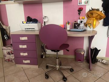 scrivania per ragazza