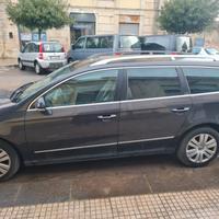 Volkswagen Passat Variant 2.0 TDI Automatica DSG