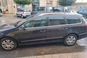 Volkswagen Passat Variant 2.0 TDI Automatica DSG