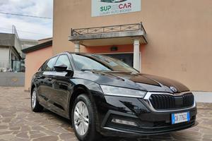 SKODA Octavia 2.0 TDI EVO SCR Wagon Executive DS