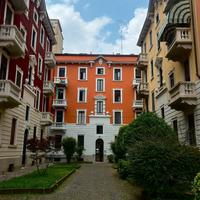 Camera per studentessa città studi