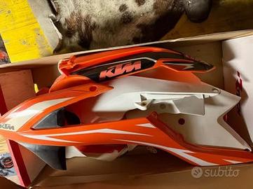 Plastiche originali ktm