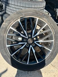 4 Cerchi 225/50 R18 95V