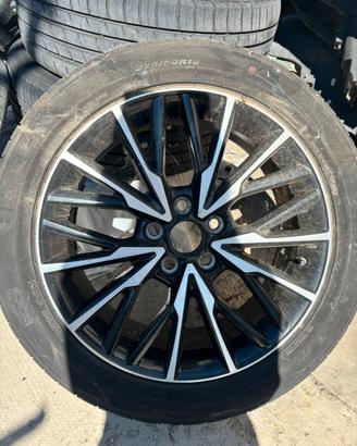 4 Cerchi 225/50 R18 95V