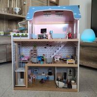 Casa in legno per bambini