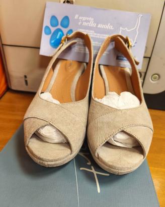 Scarpe donna Stonefly beige