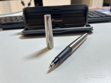PARKER Frontier Roller Ball Fine in Acciaio