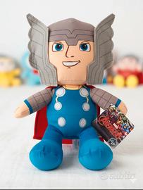 Peluche THOR (Marvel Avengers) - 30 cm
