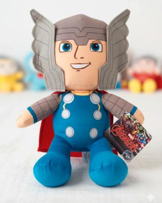 Peluche THOR (Marvel Avengers) - 30 cm