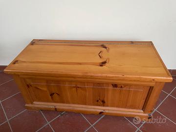 Panca in pino portalegna