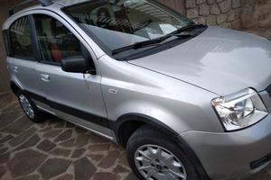 Fiat Panda Clainbing "4x4" GPL. X NEOPATENTATI